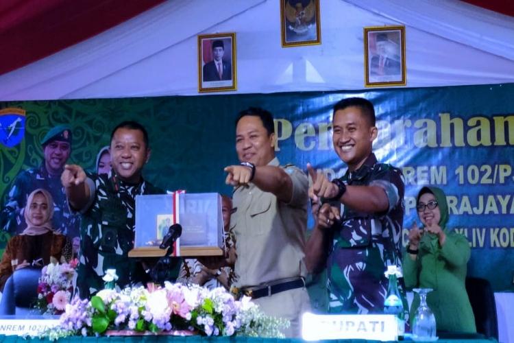 Kunker Perpisahan, Danrem 102/Pjg Kunjungi Makodim 1017