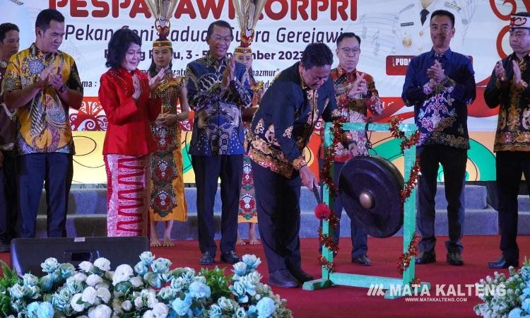 Buka Pesparawi IV KORPRI Kalteng, Wagub Sampaikan Hal ini…