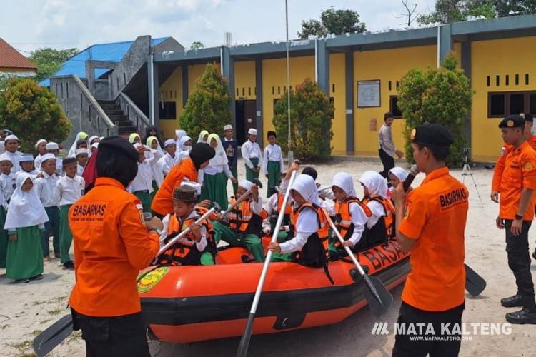 Edukasi Terkait Keselamatan, Basarnas Palangka Raya Goes To School