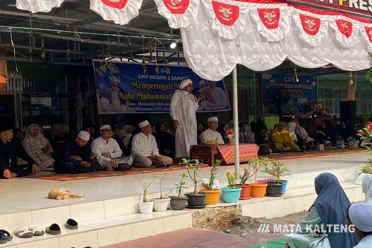 Ustaz Royan: “Adanya Teknologi Jangan Membuat Anak Kebablasan”