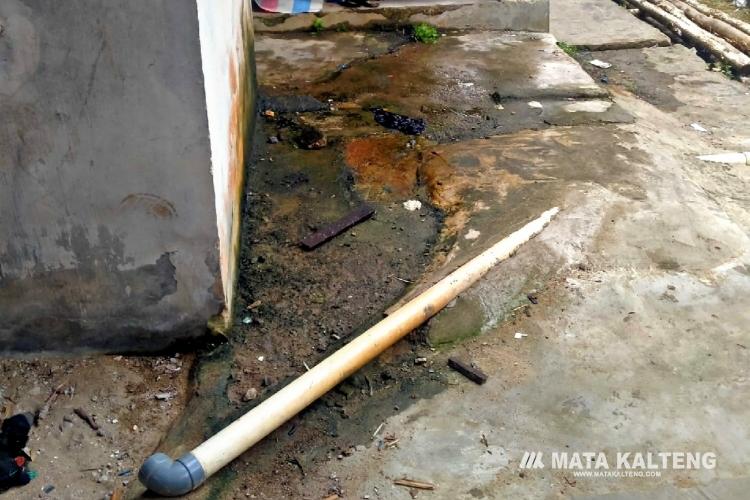 Kurang Perhatian Pemerintah, Aroma Toilet Pasar Ganggu Pedagang dan Pengunjung