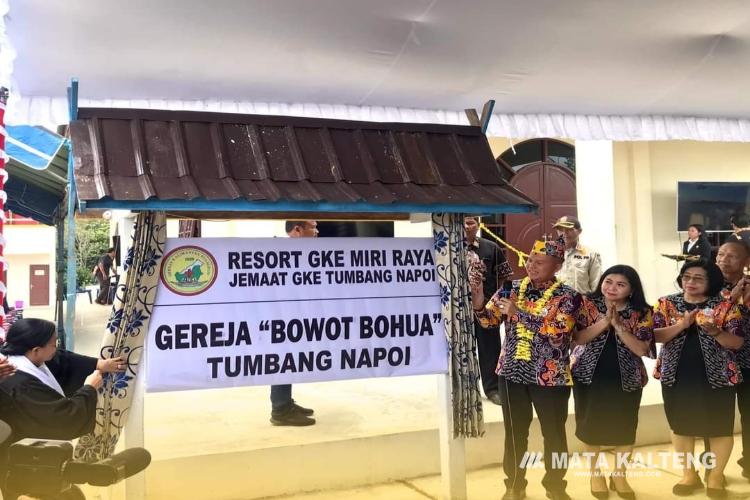 Pemkab Gelontorkan Rp1,9 Miliar untuk Pembangunan Gereja Bowot Bohua