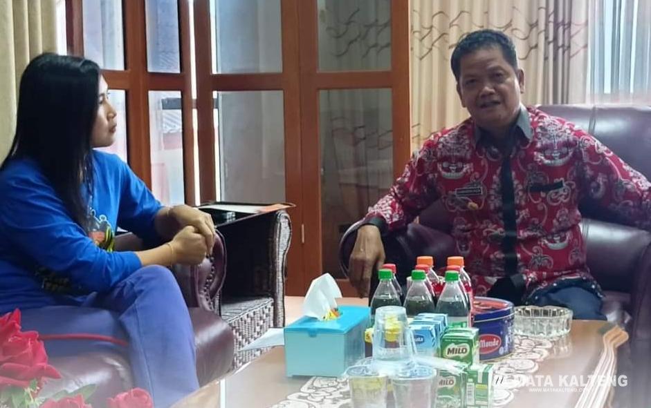 Pj Bupati Apresiasi Guru Di Seruyan Yang Raih Beasiswa