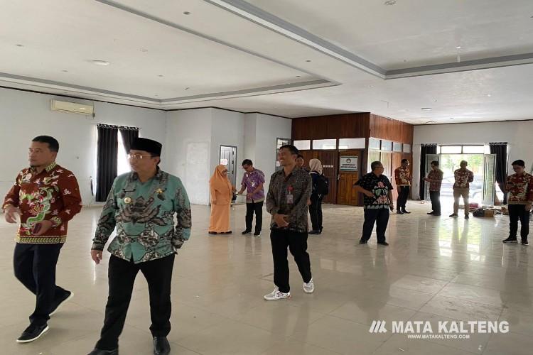 Pj Bupati Sukamara Tinjau Gedung MPP