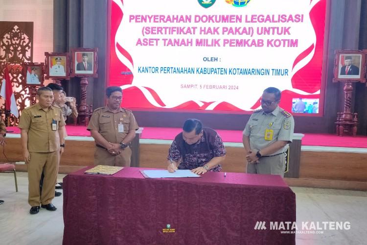 Pemkab Kotim Terima 103 Sertifikat Hak Pakai