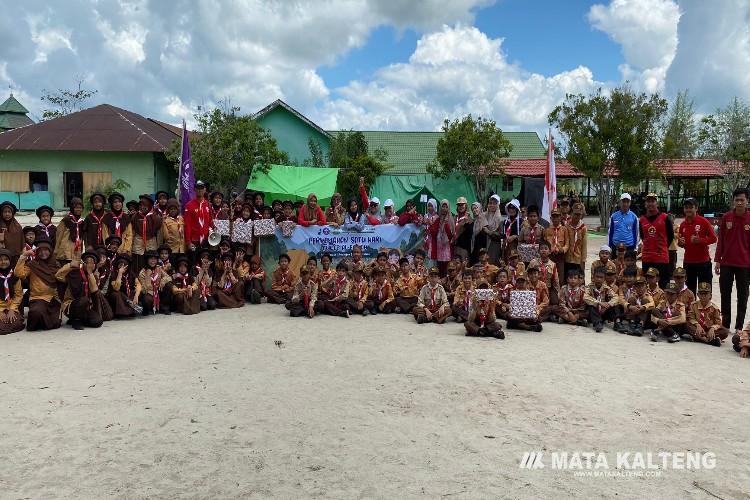 Bentuk Karakter Melalui Perkemahan Satu Hari