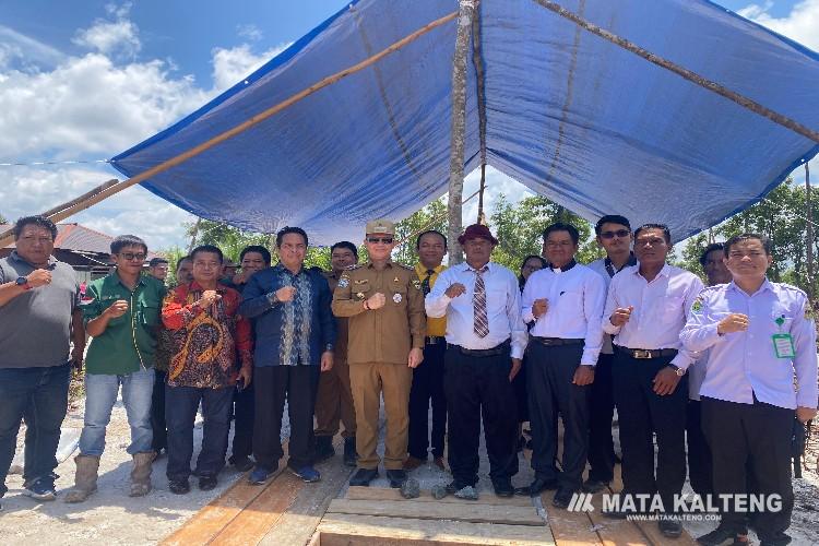 Bupati Letakan Batu Pertama Pembangunan Gedung GPT Kristus Penolong