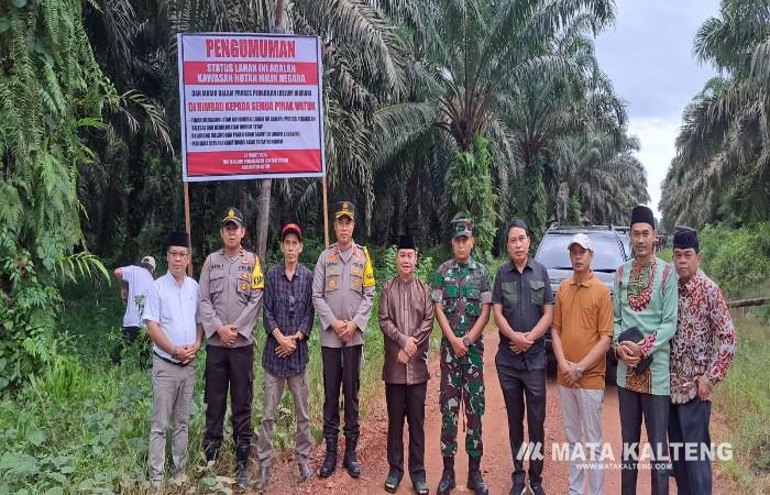 Pemkab Kotim Pasang Plang di Lahan Sengketa