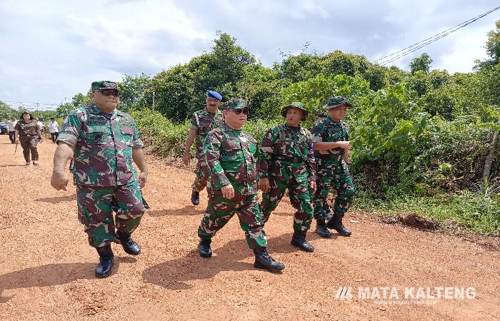 Bupati Nilai Program TMMD Membantu Pemerintah dalam Pembangunan di Tingkat Desa