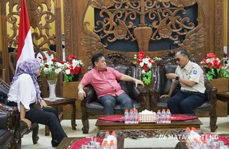 Audiensi dengan RRI, Bupati Kotim Bahas Hibah Lokasi Tower Pemancar