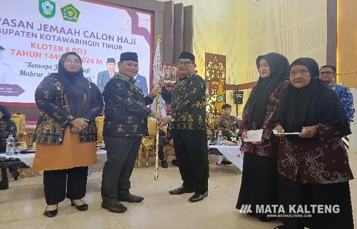 Bupati Kotim Lepas Jamaah Calon Haji