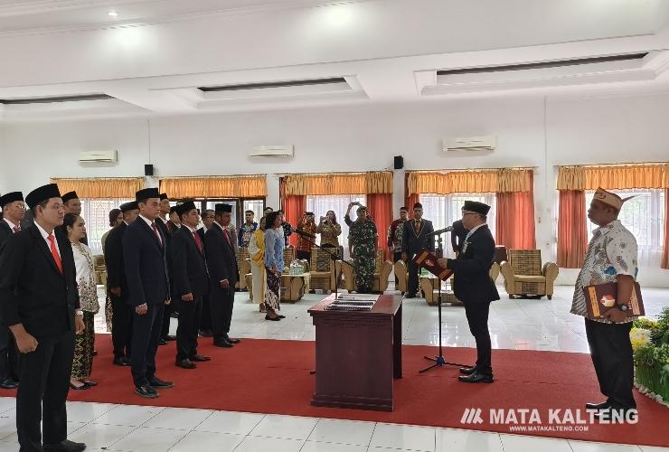 39 Anggota Panwascam Se-Kabupaten Katingan Resmi Dilantik