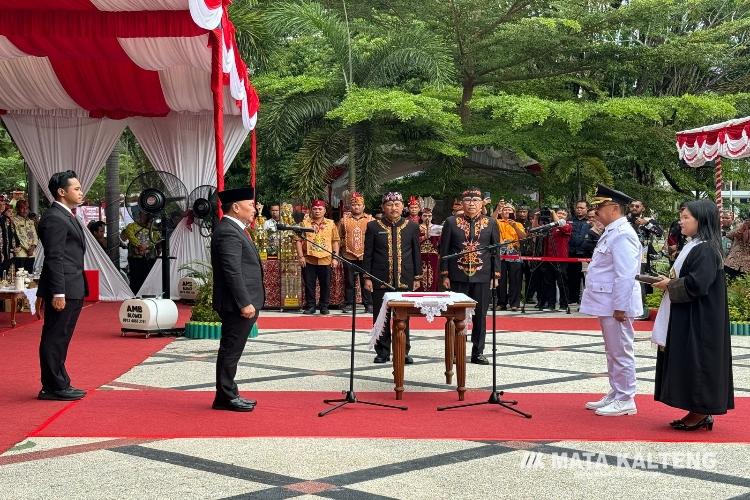 Gubernur Kalteng Lantik Pj. Bupati Gunung Mas