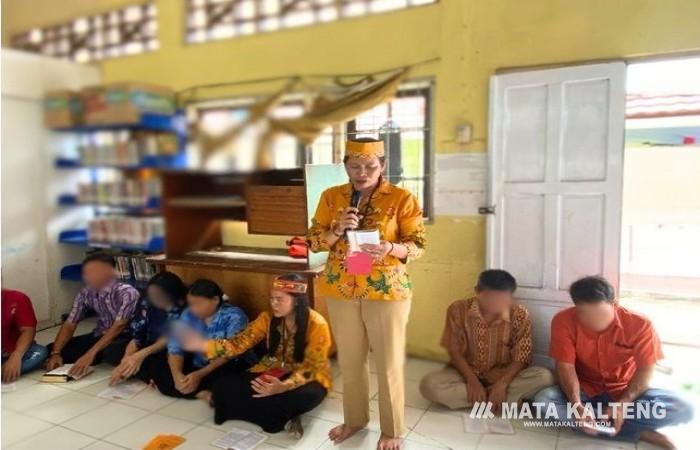 Kemenag Kotim Berikan Pembinaan Keagamaan bagi WBP Umat Hindu Lapas Sampit