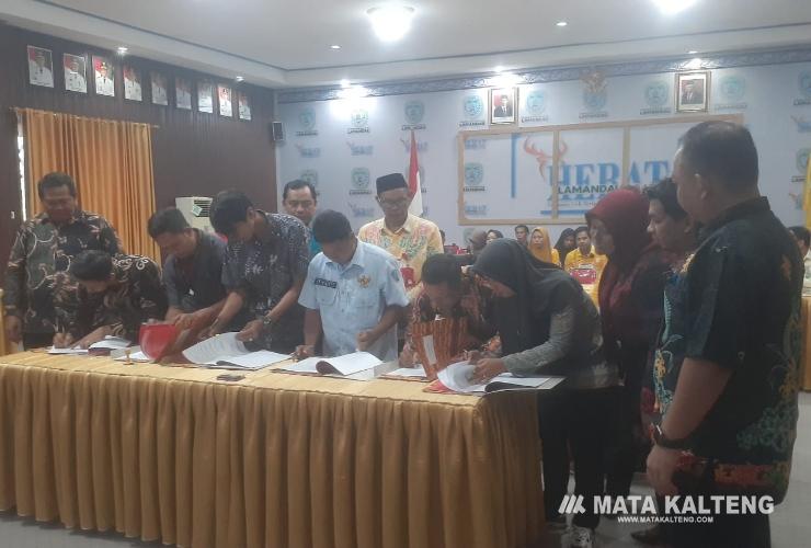 Dinas PUPR Perkimtan Lamandau Gelar Penandatanganan Kontrak Swakelola Kegiatan Pamsimas