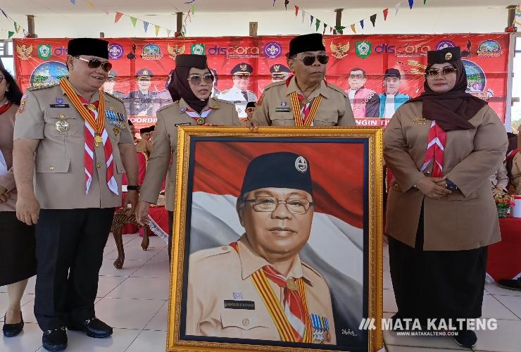 Bupati Kotim Resmikan Bumi Perkemahan Wahyudi K. Anwar